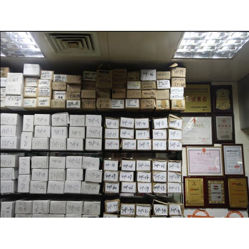 5PCS MT46V64M8P-6T:F  Package:TSOP,